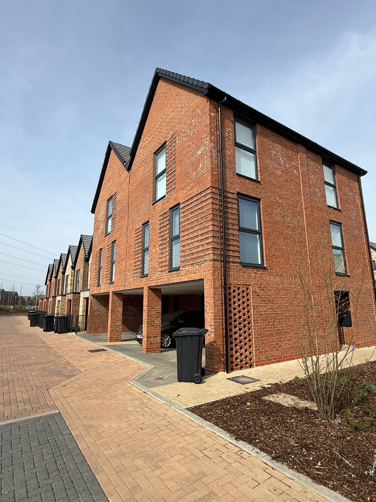 Oakley Road Project- Luton